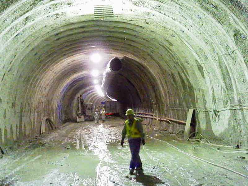 岐阜県発注　国道360号飛騨市宮川トンネル工事